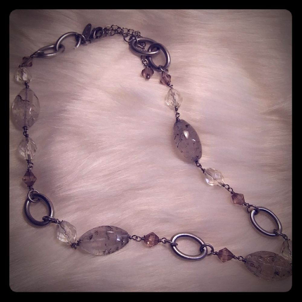 Lis Sophia black speckled stone necklace